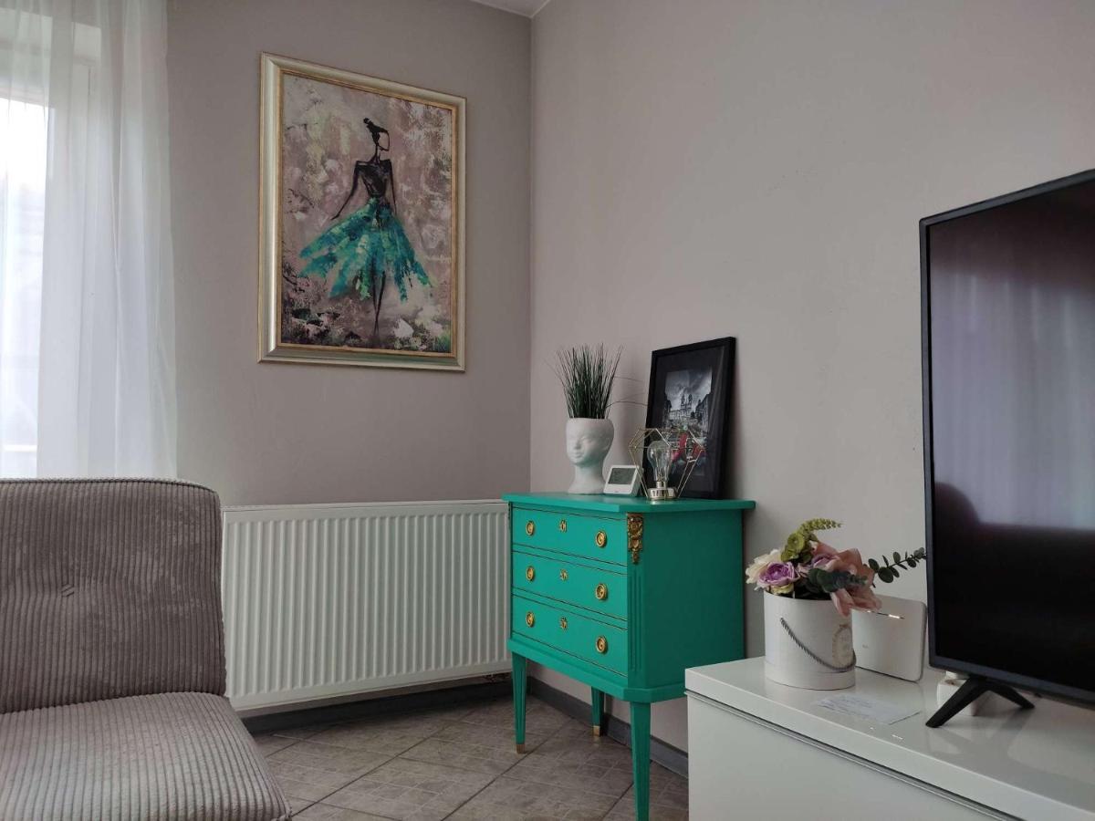 Apartments Near Old Town With Private Parking Kaunas Exterior photo